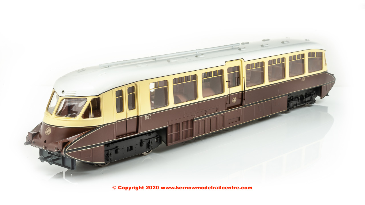 4D-011-006D Dapol Streamlined Railcar number 10 in GWR Chocolate and Cream livery with GWR Monagram